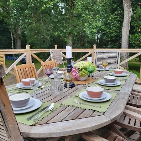 Du Bois Des Ecureuils Bed & Breakfast Saint-Laurent-de-la-Prée